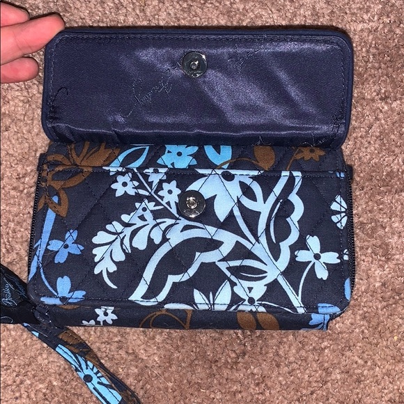 NWOT Vera Bradley Wallet - Picture 2 of 5